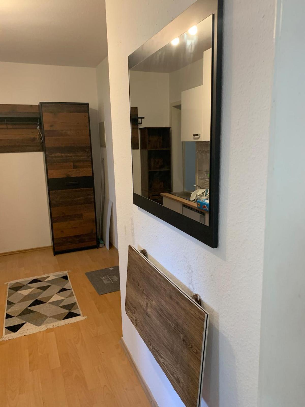 Kleine Wohnung In オーヴェラート エクステリア 写真