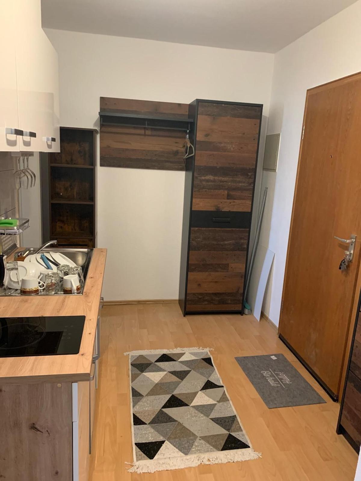Kleine Wohnung In オーヴェラート エクステリア 写真